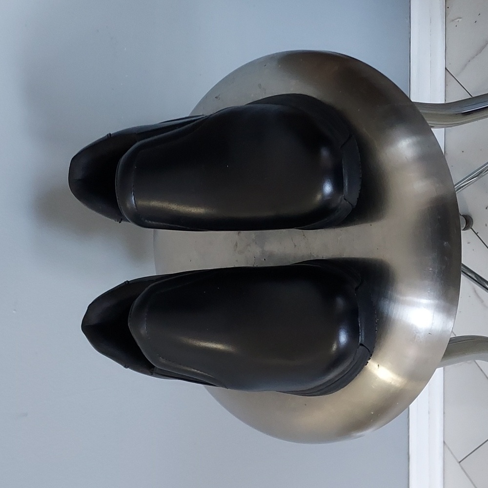 New Black Leather shoe